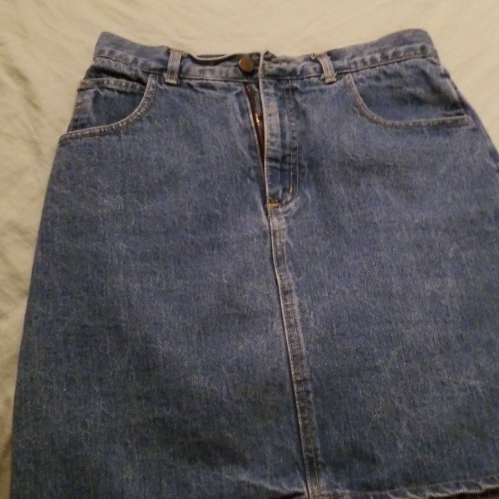 Guess denim skirt